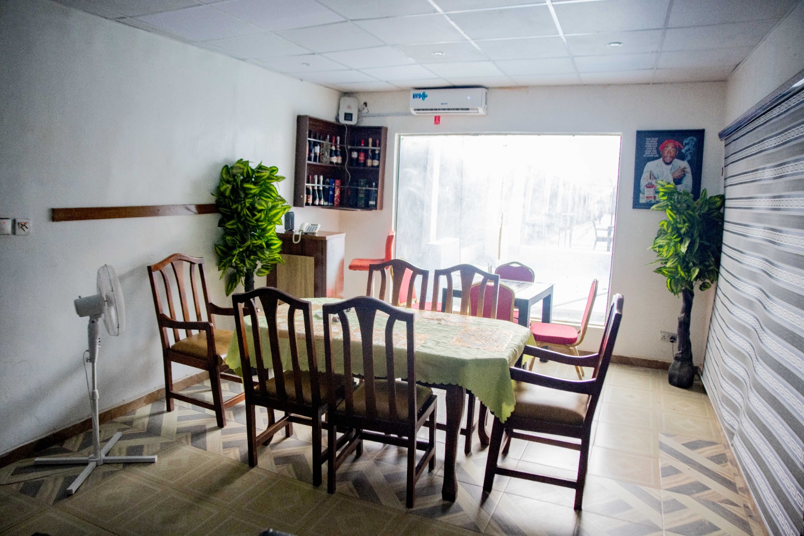 Bar 9